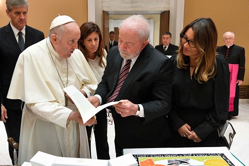 Lula e Papa Francisco — Planalto